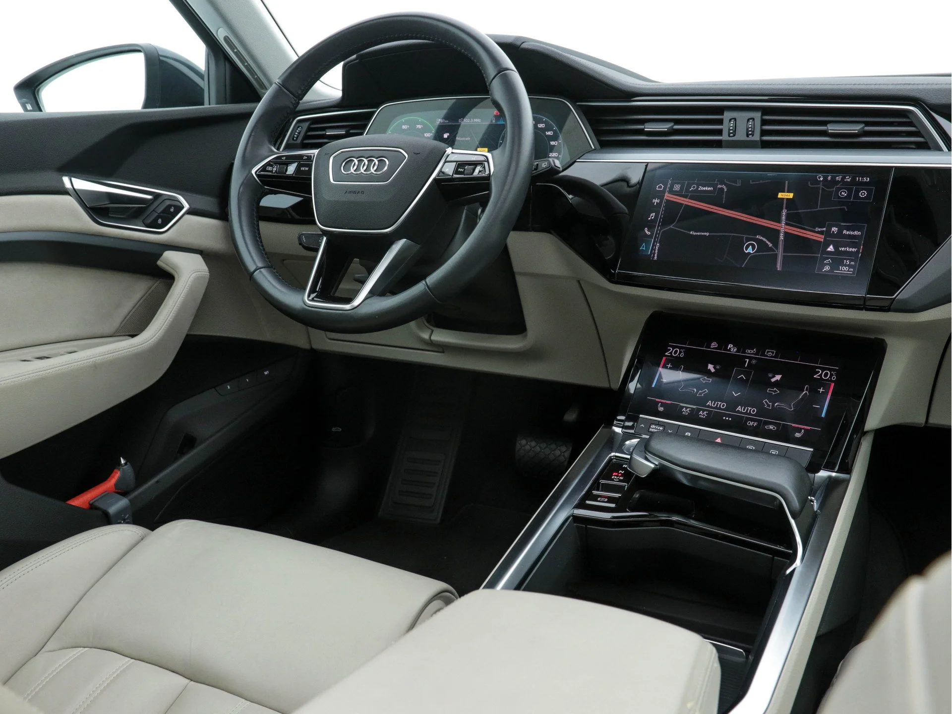 Audi E-Tron 95 kWh Advanced - Quattro - Electric - Automatic - 360 hp - 78.652 km