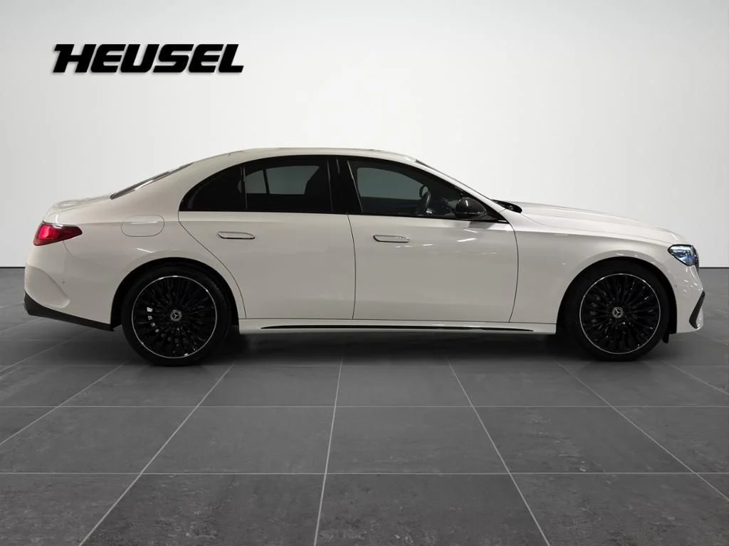 Mercedes-Benz E 200 AMG 2023
