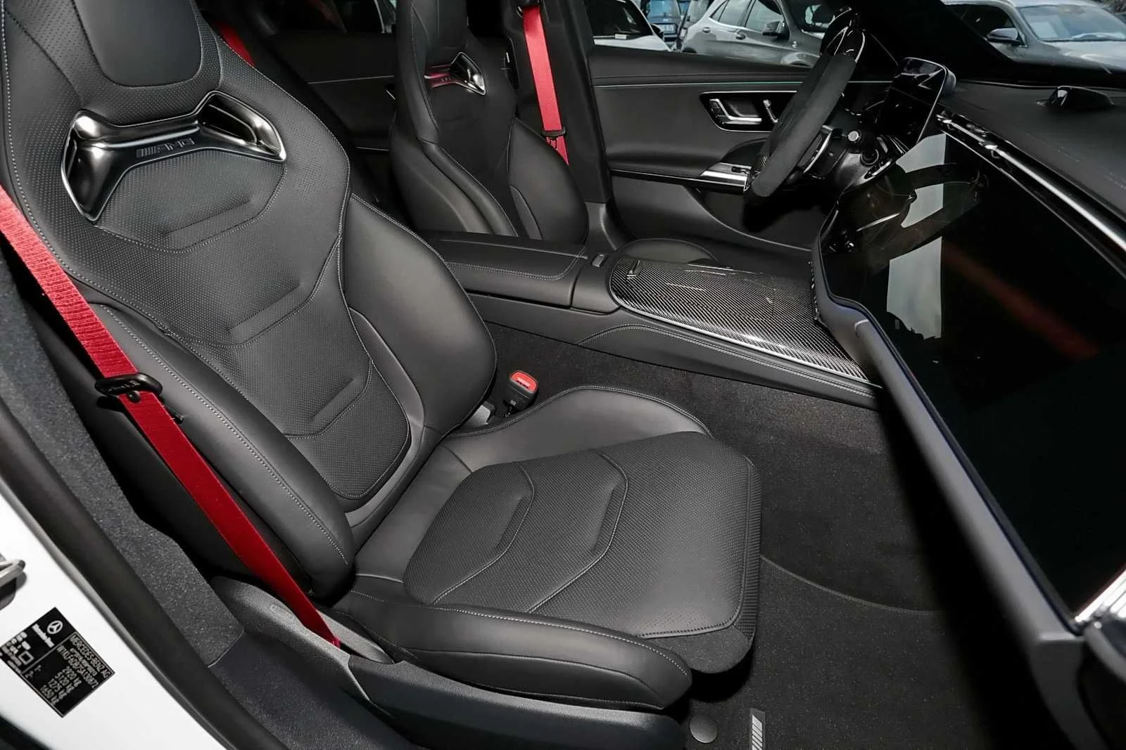 Mercedes-Benz E 53 AMG Hybrid 4M 2025