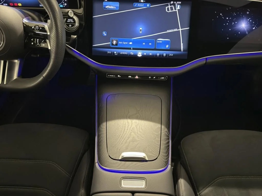 Mercedes-Benz E 200 AMG 2023