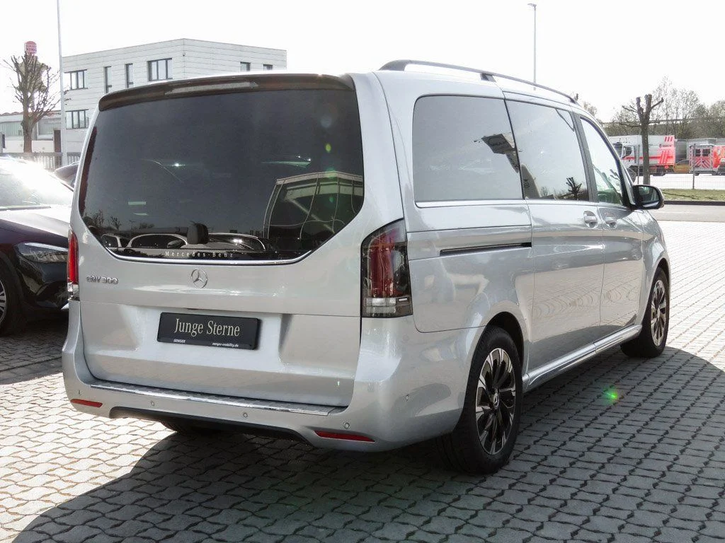 Mercedes-Benz EQV 300 Avantgarde lang LED AIRMATIC 2024