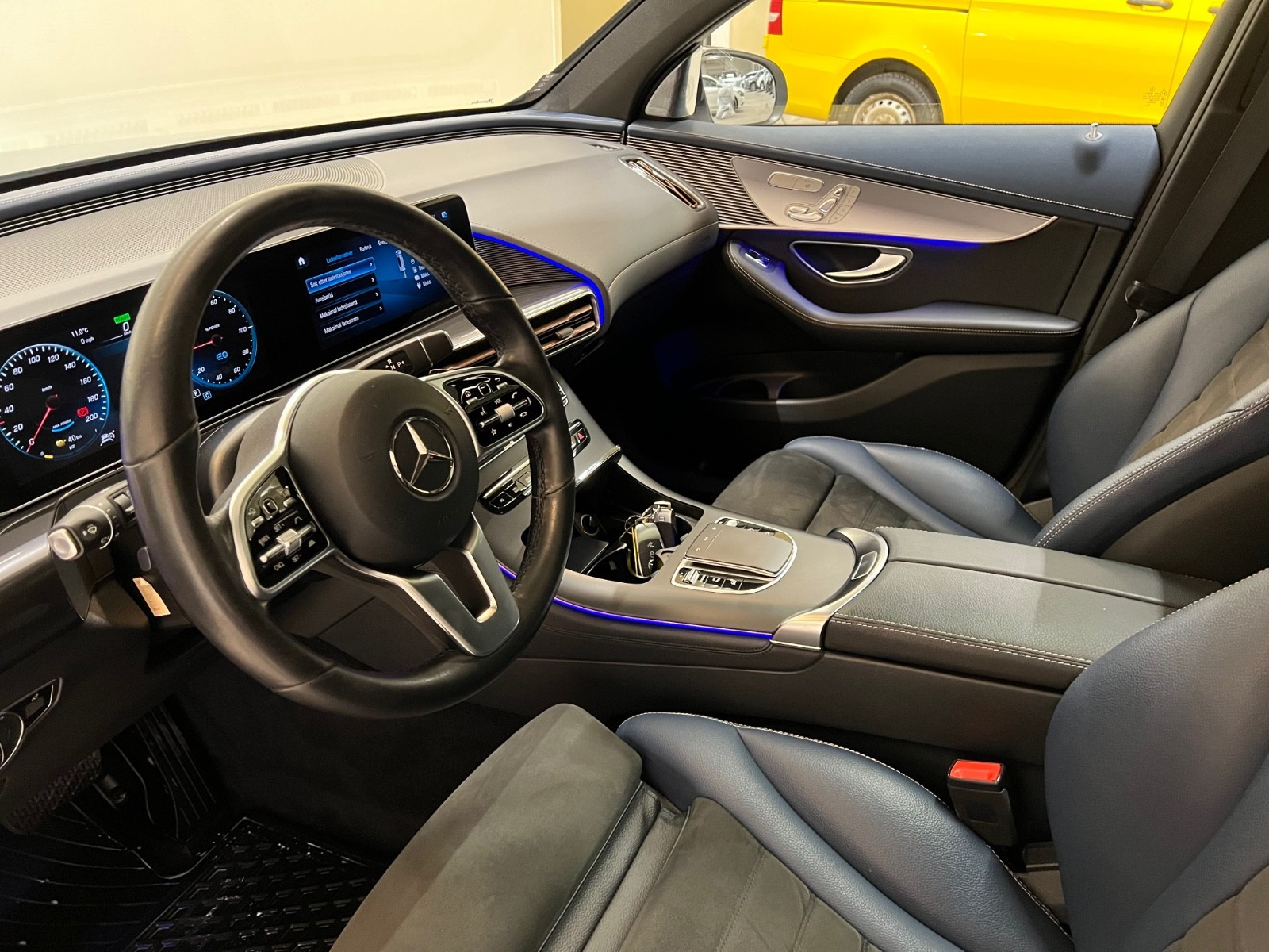 2020 Mercedes-Benz EQC