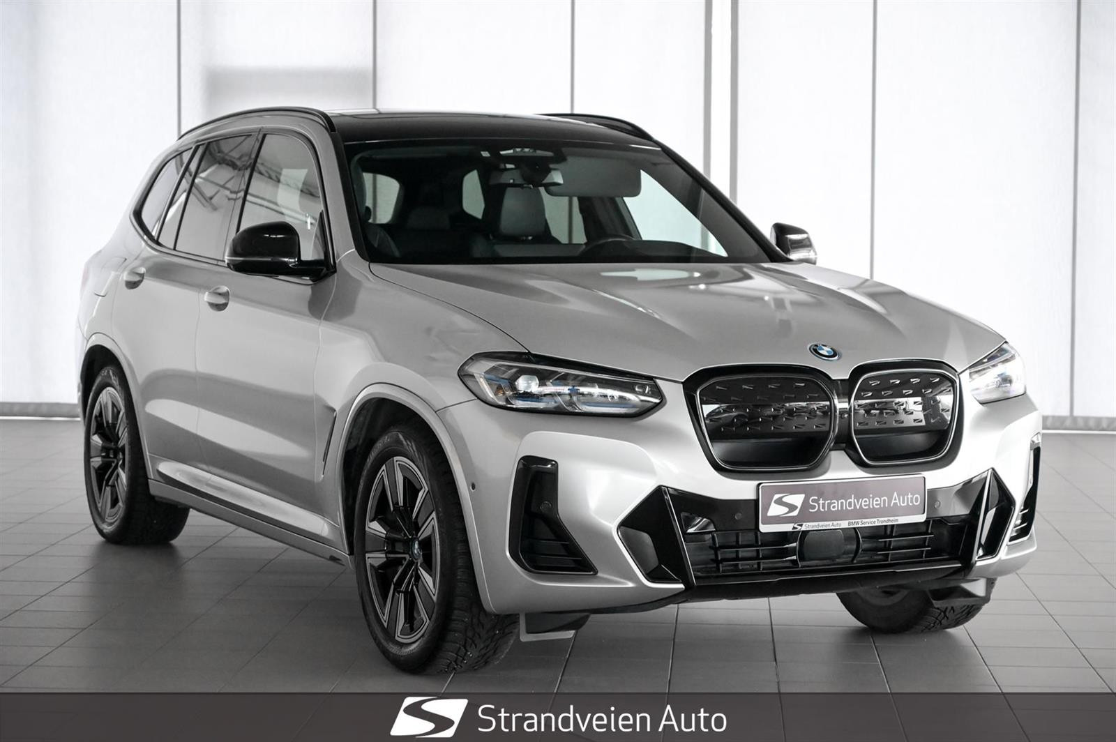 2022 BMW iX3