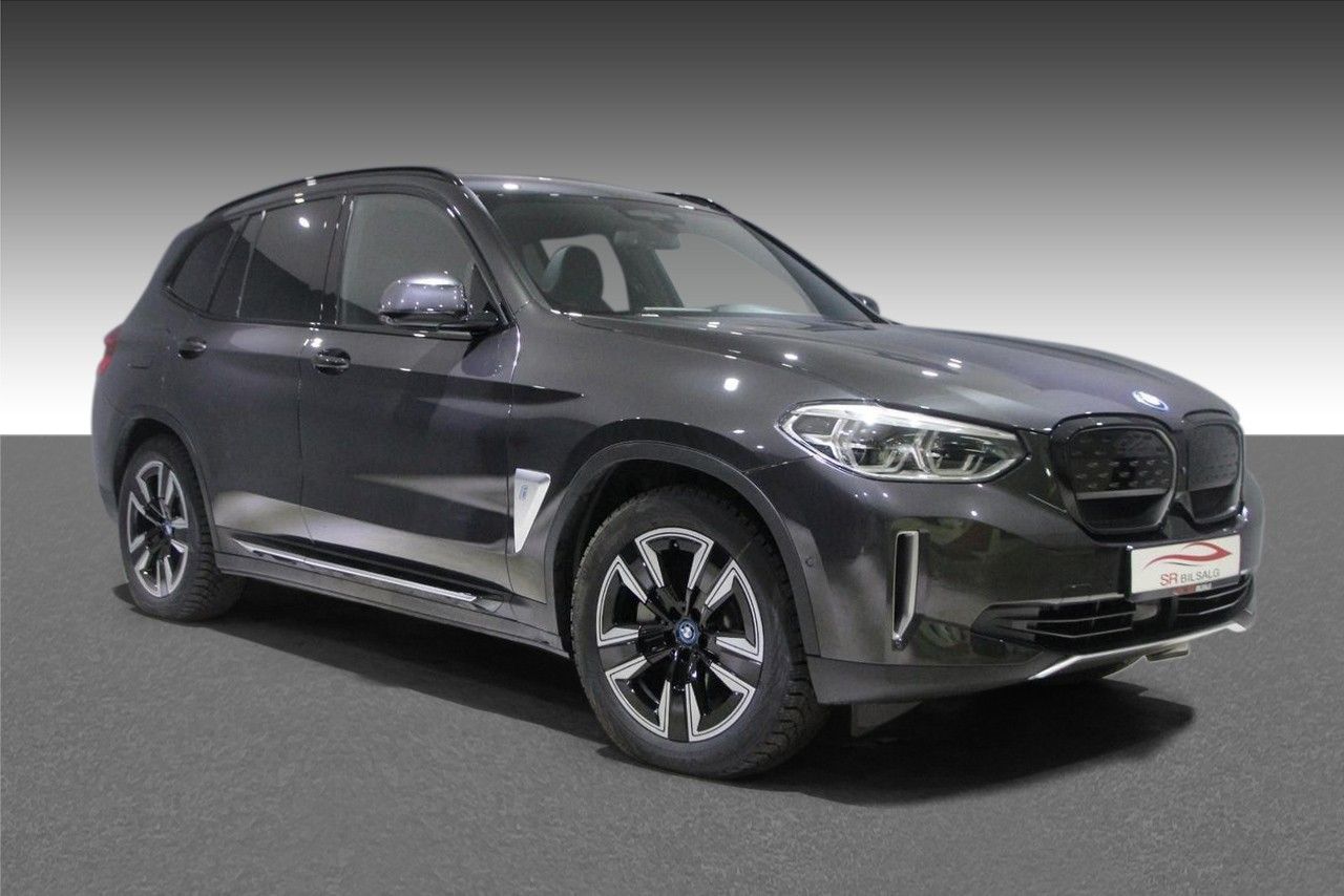 2021 BMW iX3