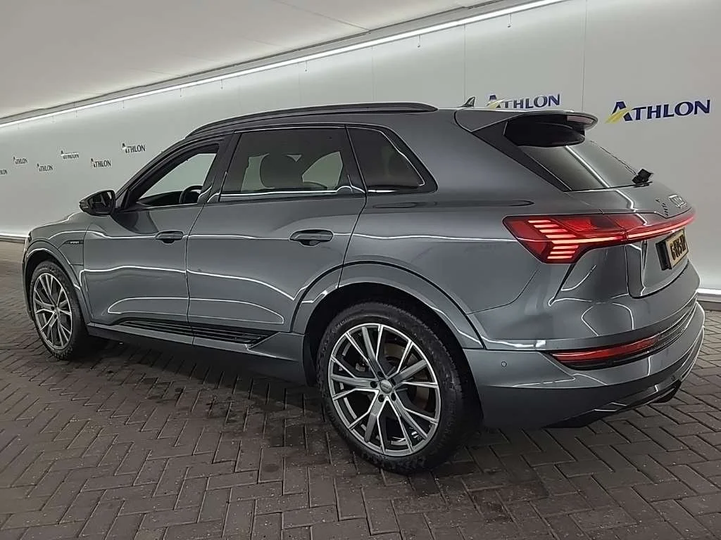 Audi E-Tron 50 Launch Edition - Quattro - Electric - Automatic - 313 hp - 61.920 km