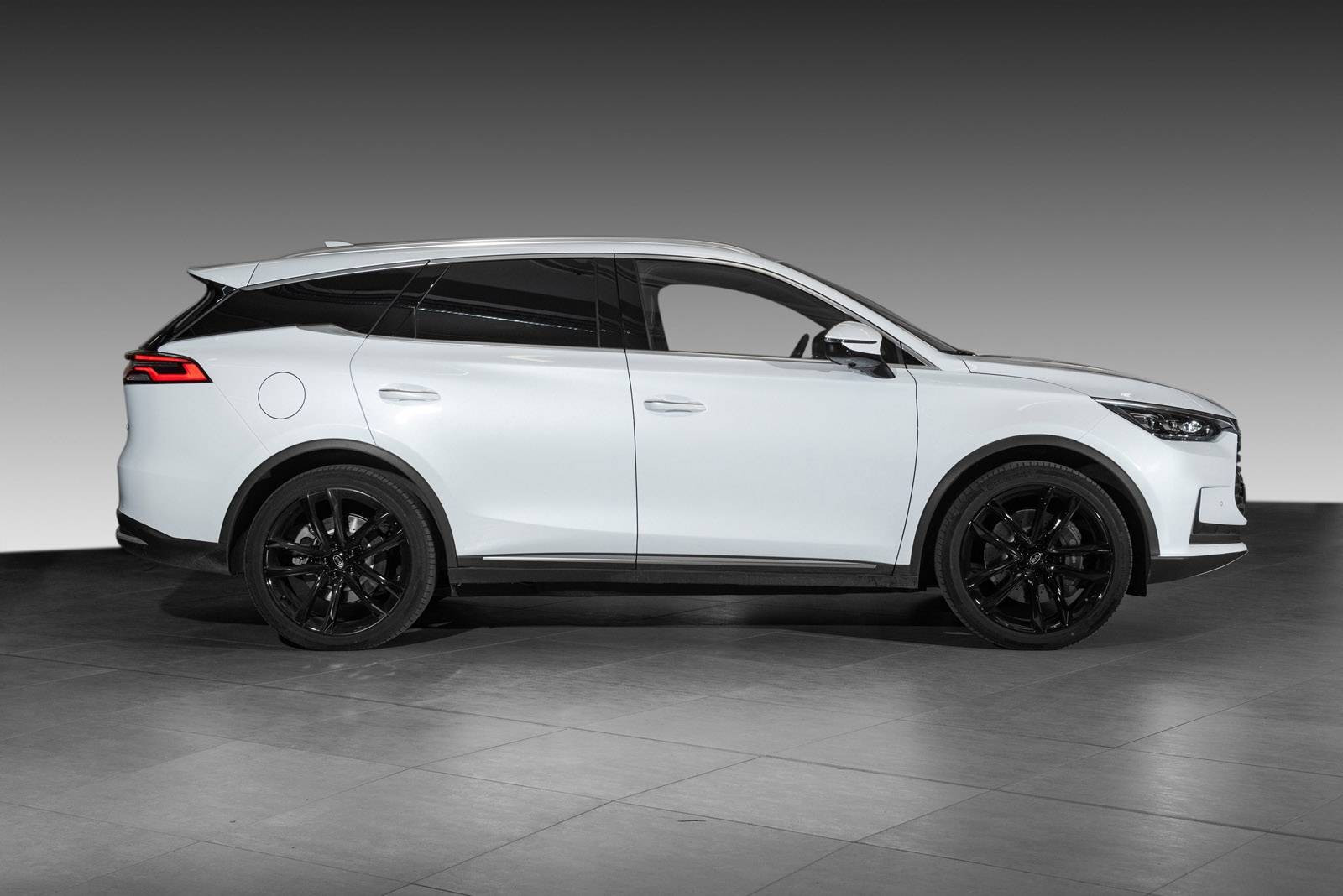 2022 BYD Tang