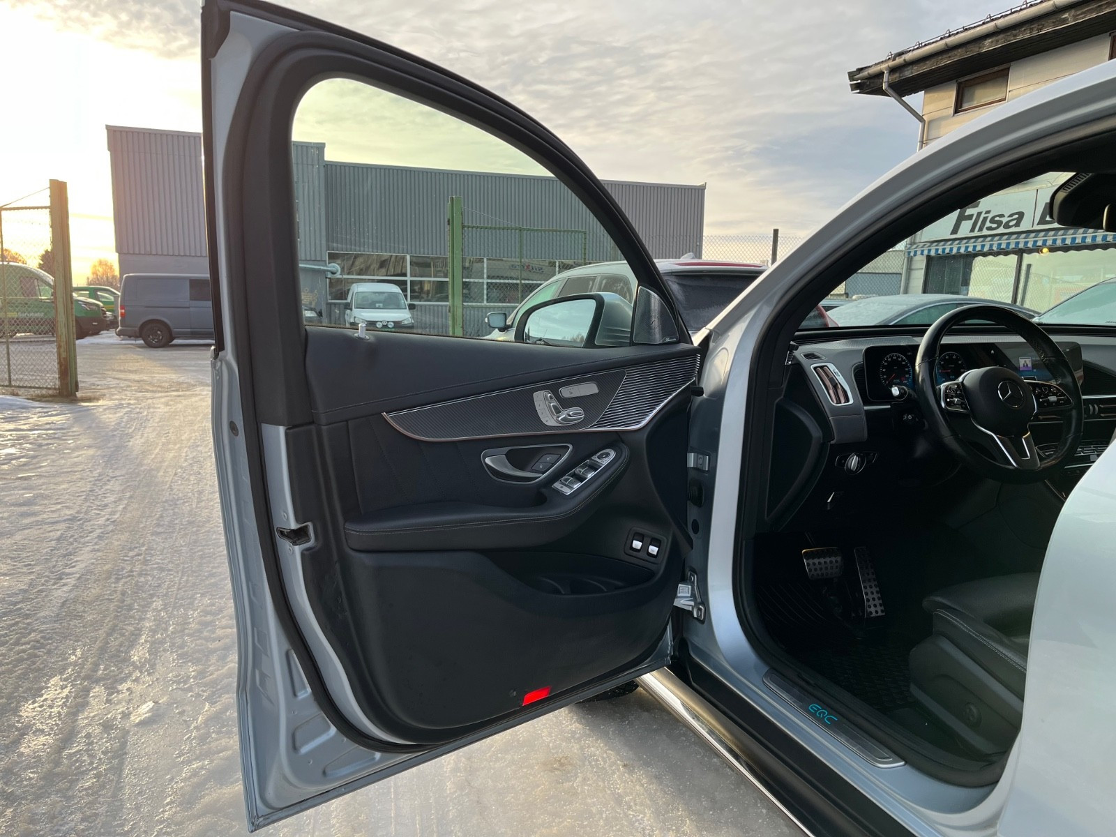 2020 Mercedes-Benz EQC