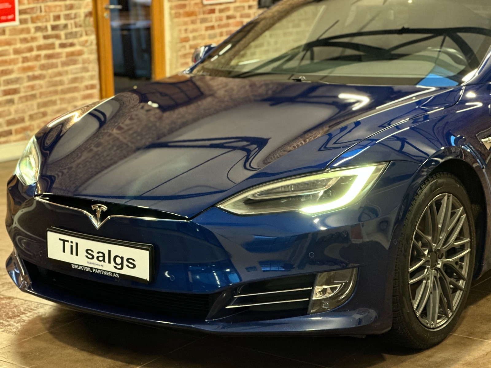 2018 Tesla Model S