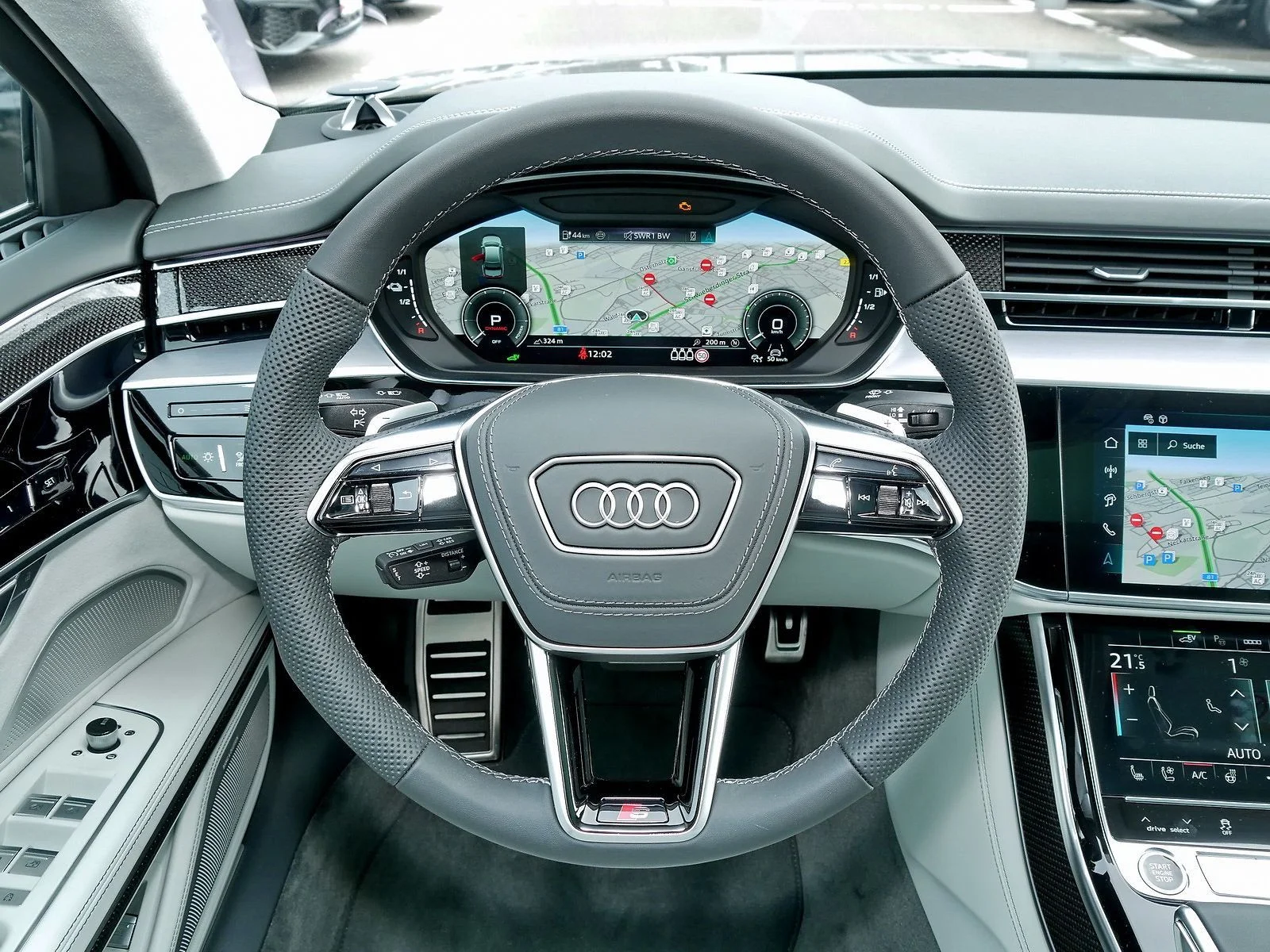 Audi A8 60 TFSIe quattro S line 2024
