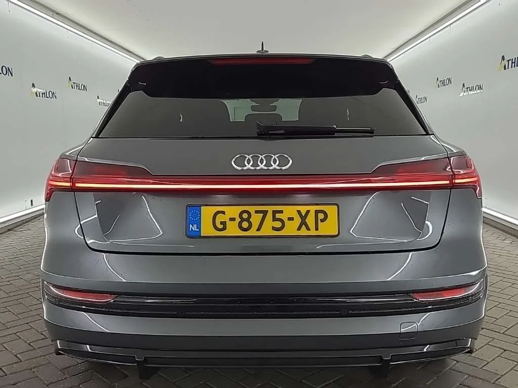 Audi E-Tron 50 Launch Edition - Quattro - Electric - Automatic - 313 hp - 61.920 km