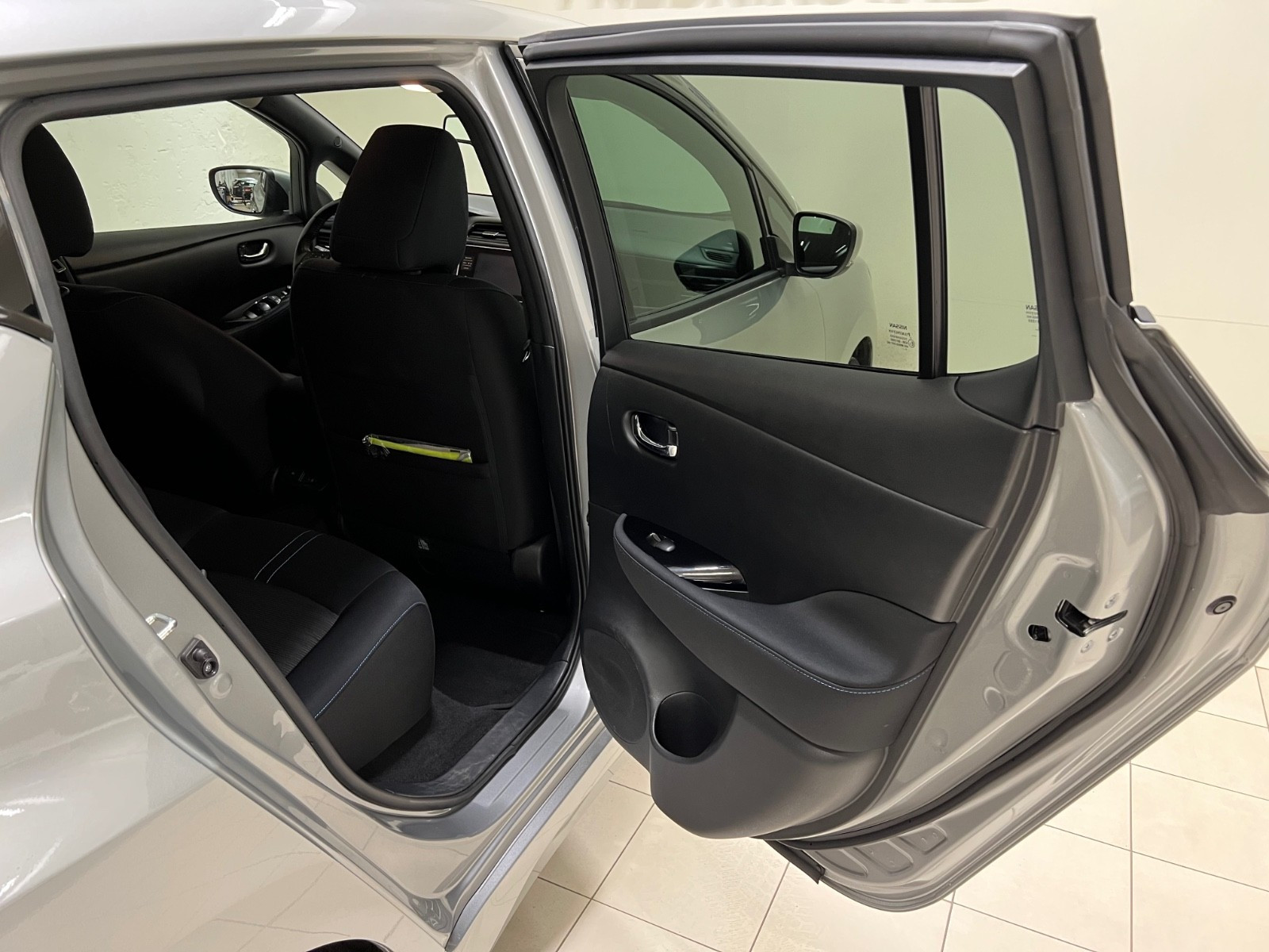 2021 Nissan Leaf