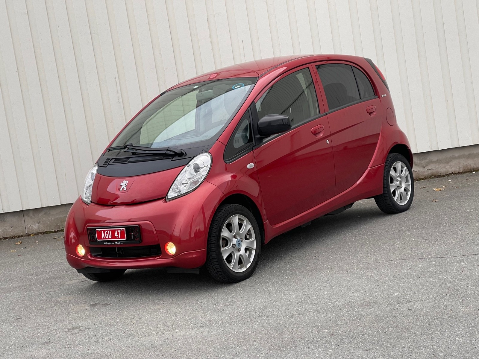 2015 Peugeot iOn