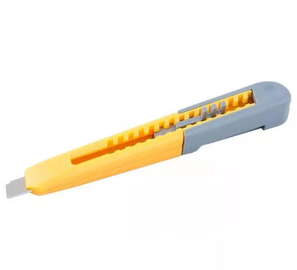 17-0321 Нож 18 мм ABS пластик кнопочный фиксатор