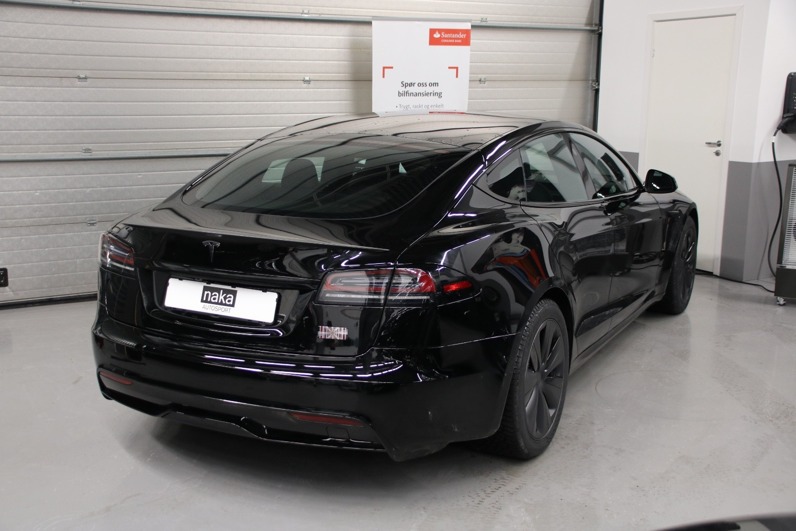 2022 Tesla Model S PLAID