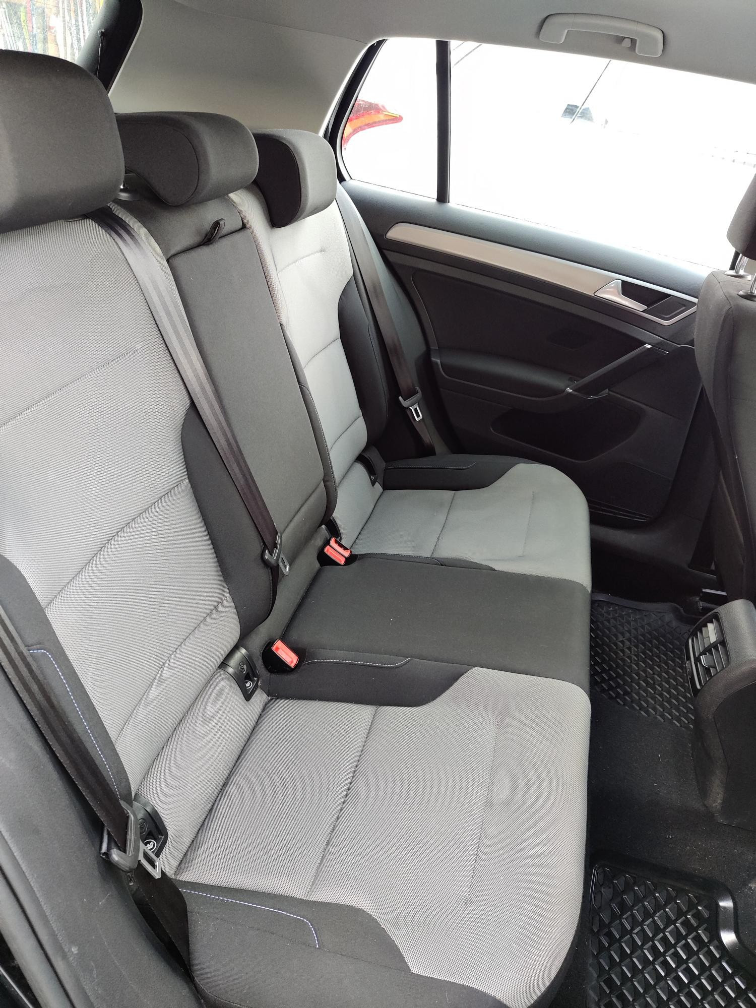 2015 Volkswagen e-Golf