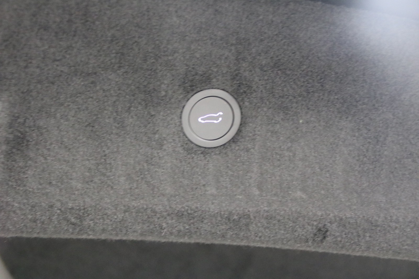 2022 Tesla Model S PLAID