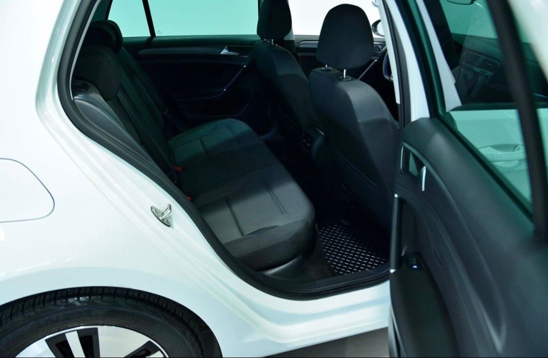 2020 Volkswagen e-Golf