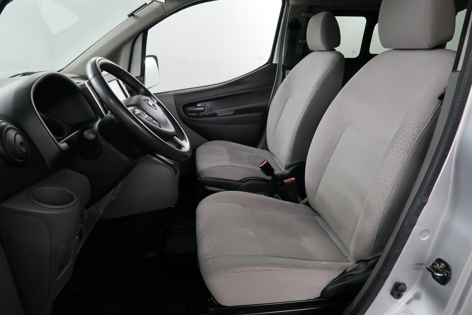 2015 Nissan e-NV