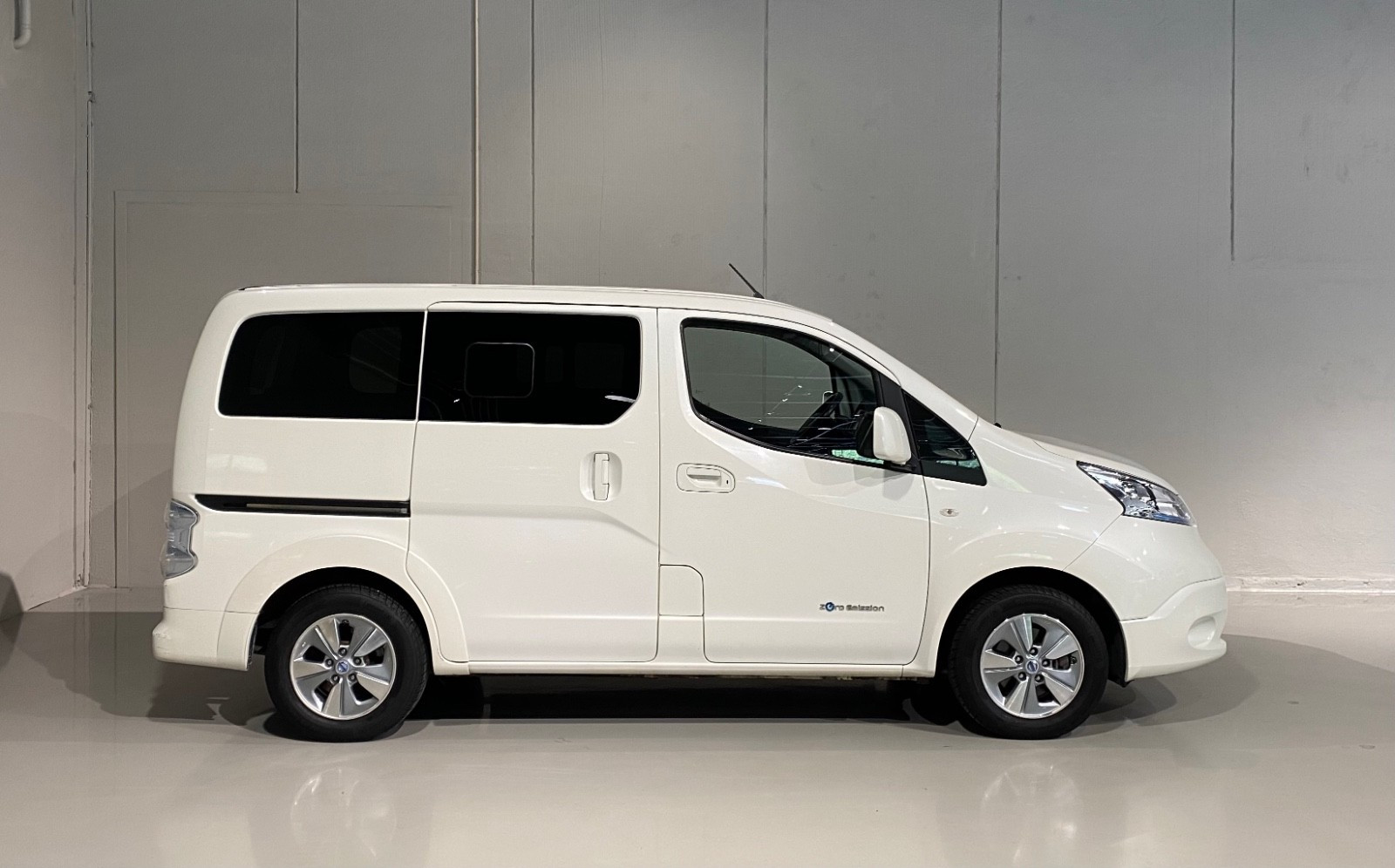 2015 Nissan e-NV