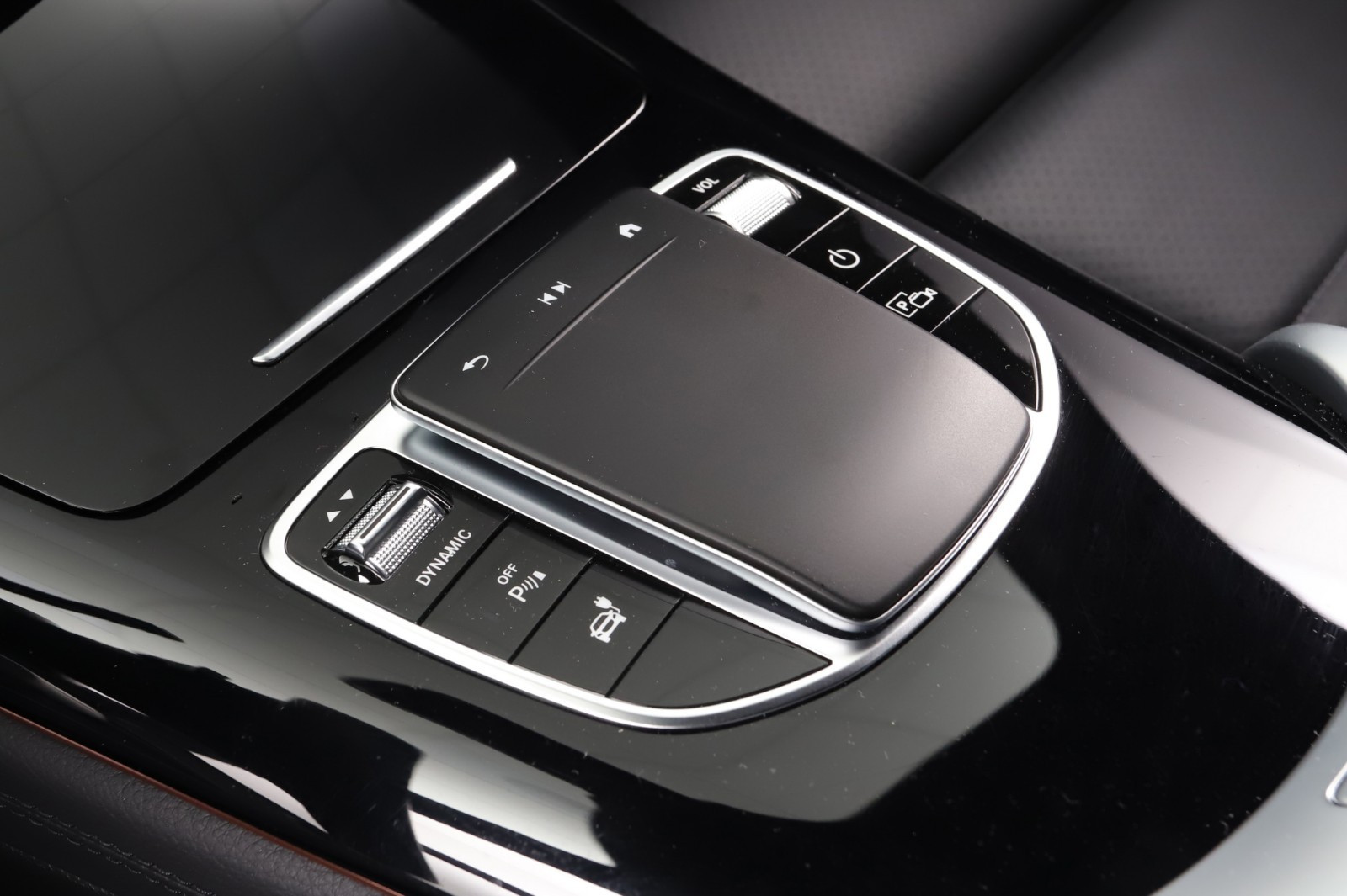 2022 Mercedes-Benz EQC