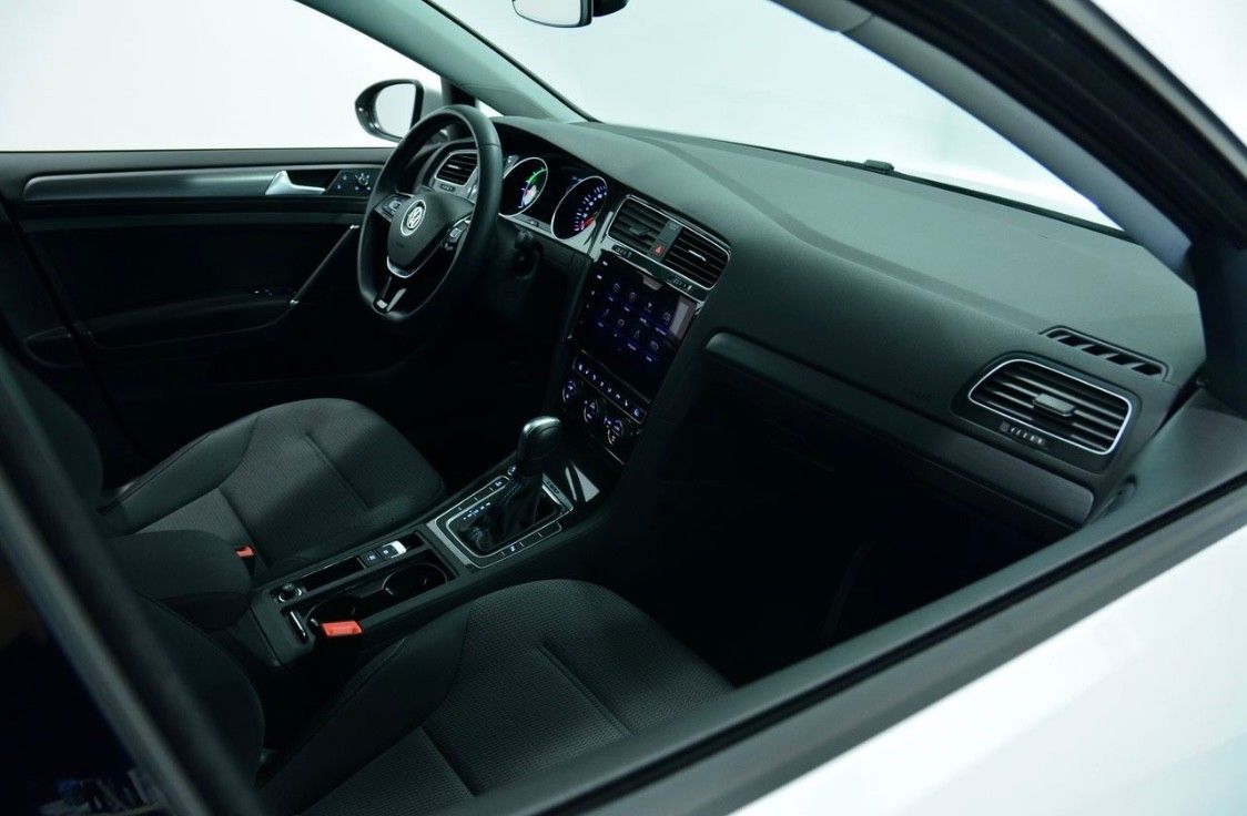 2020 Volkswagen e-Golf
