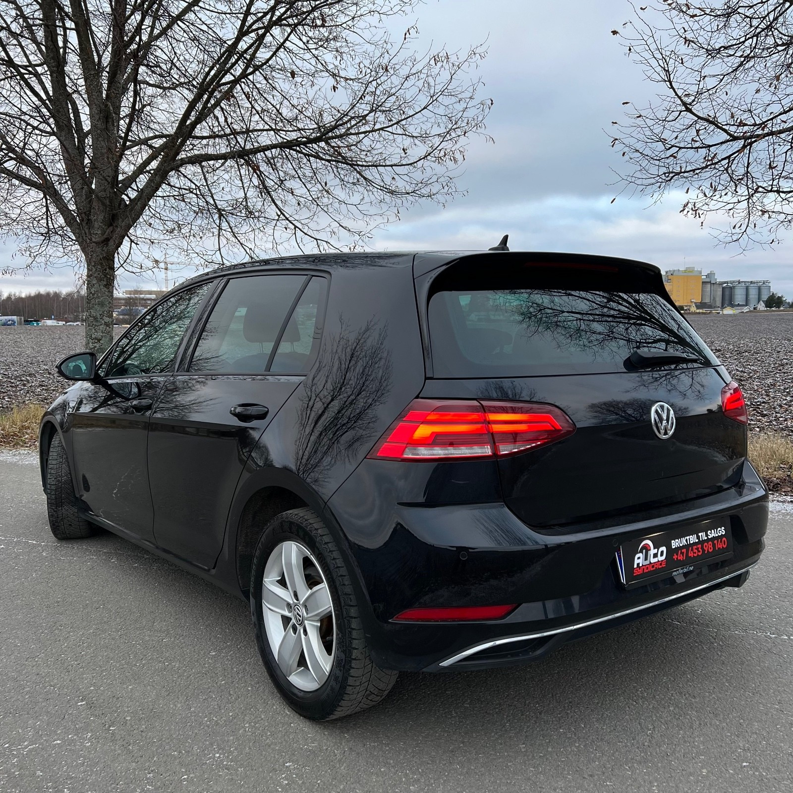 2017 Volkswagen e-Golf 35 kWh