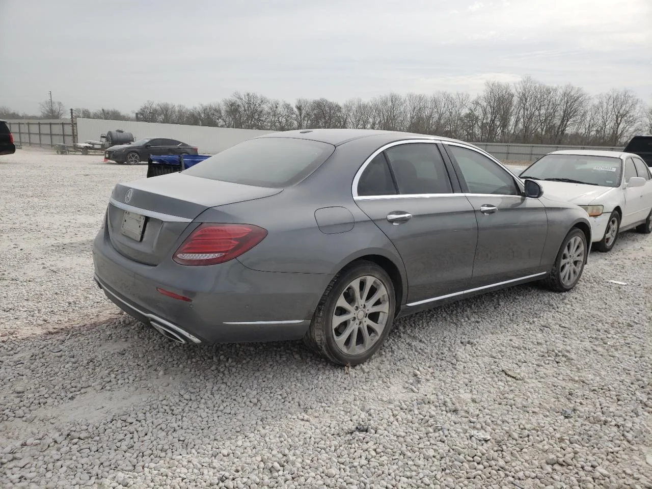 MERCEDES-BENZ E 300 2017