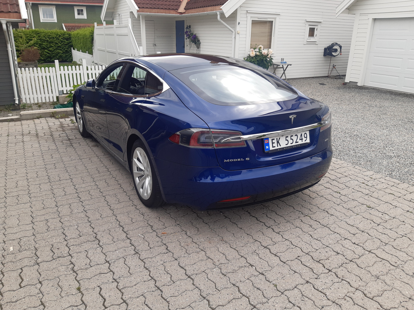 2017 Tesla Model S
