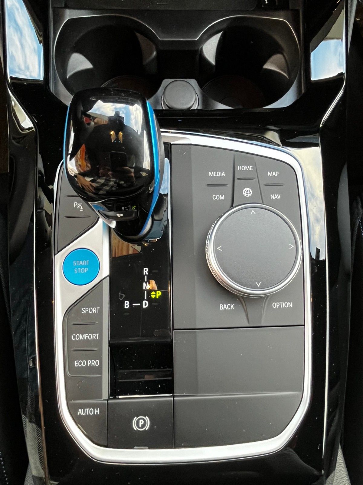 2022 BMW iX3