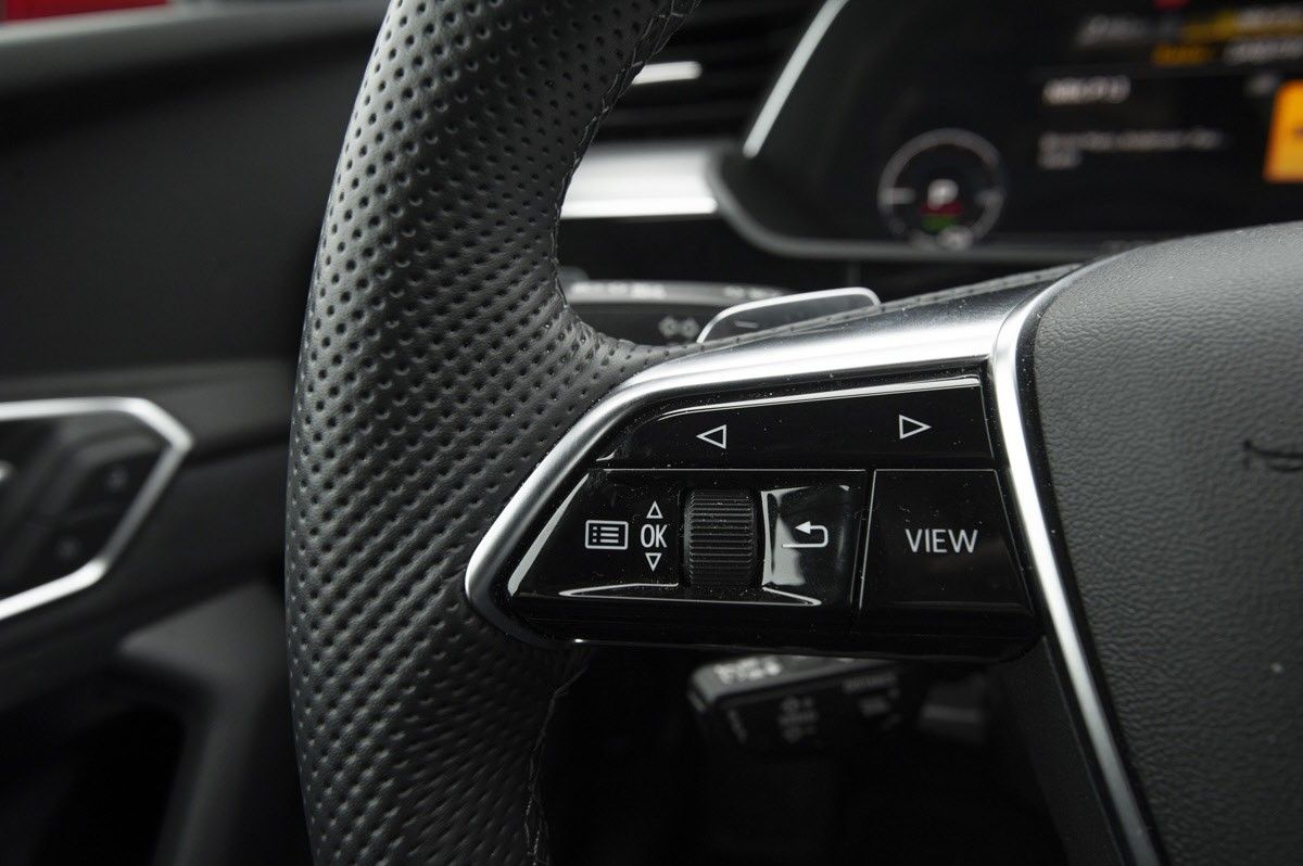 2022 Audi e-tron