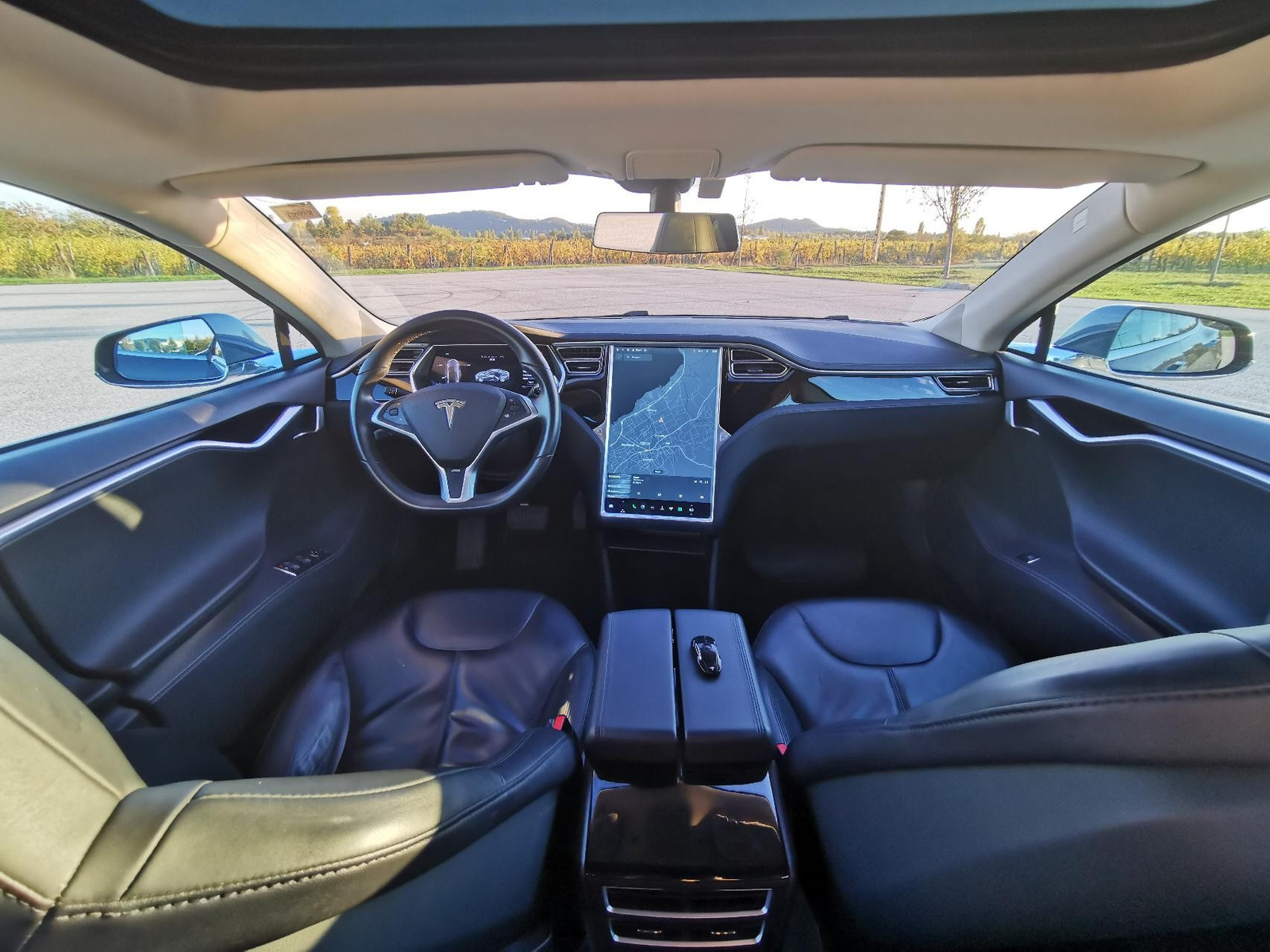 2014 Tesla Model S