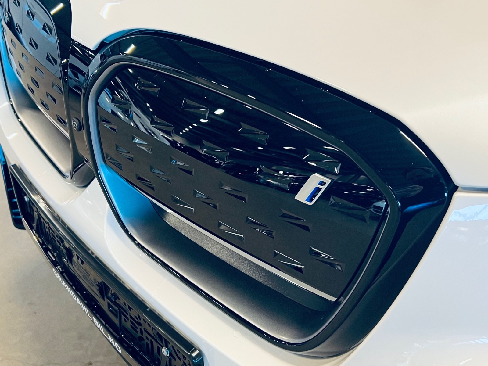 2023 BMW iX3