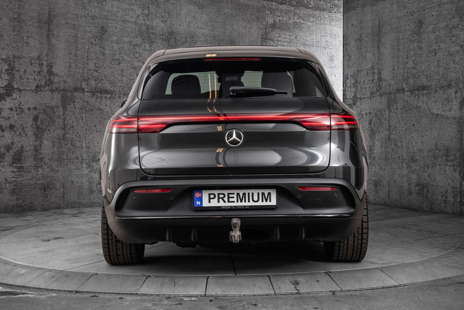 2020 Mercedes-Benz EQC
