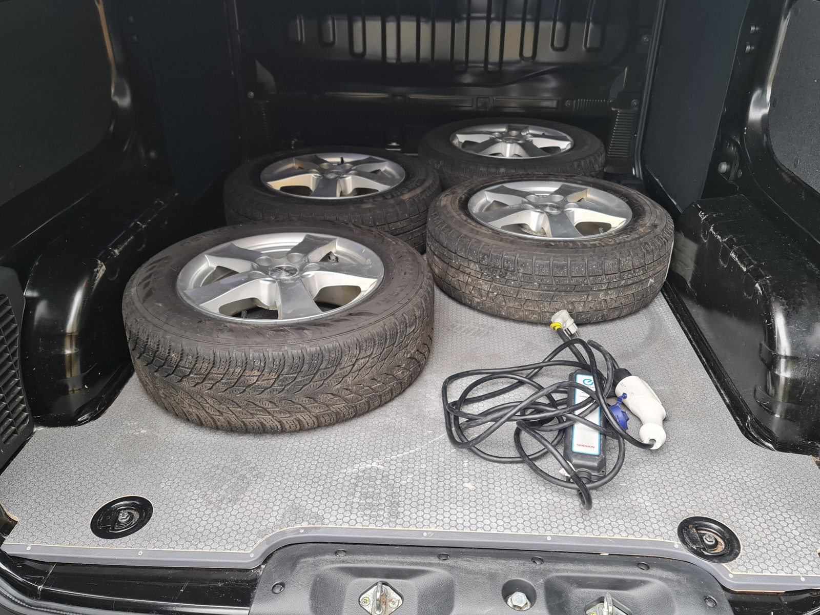2017 Nissan e-NV
