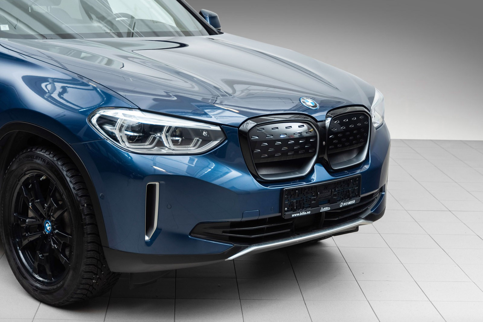 2021 BMW iX3