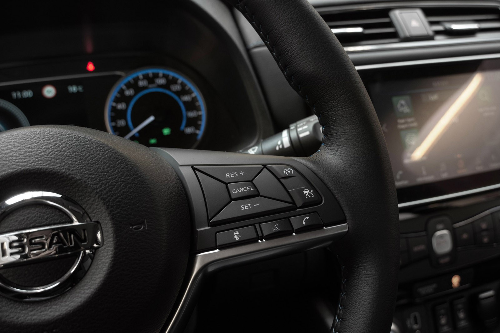 2023 Nissan Leaf