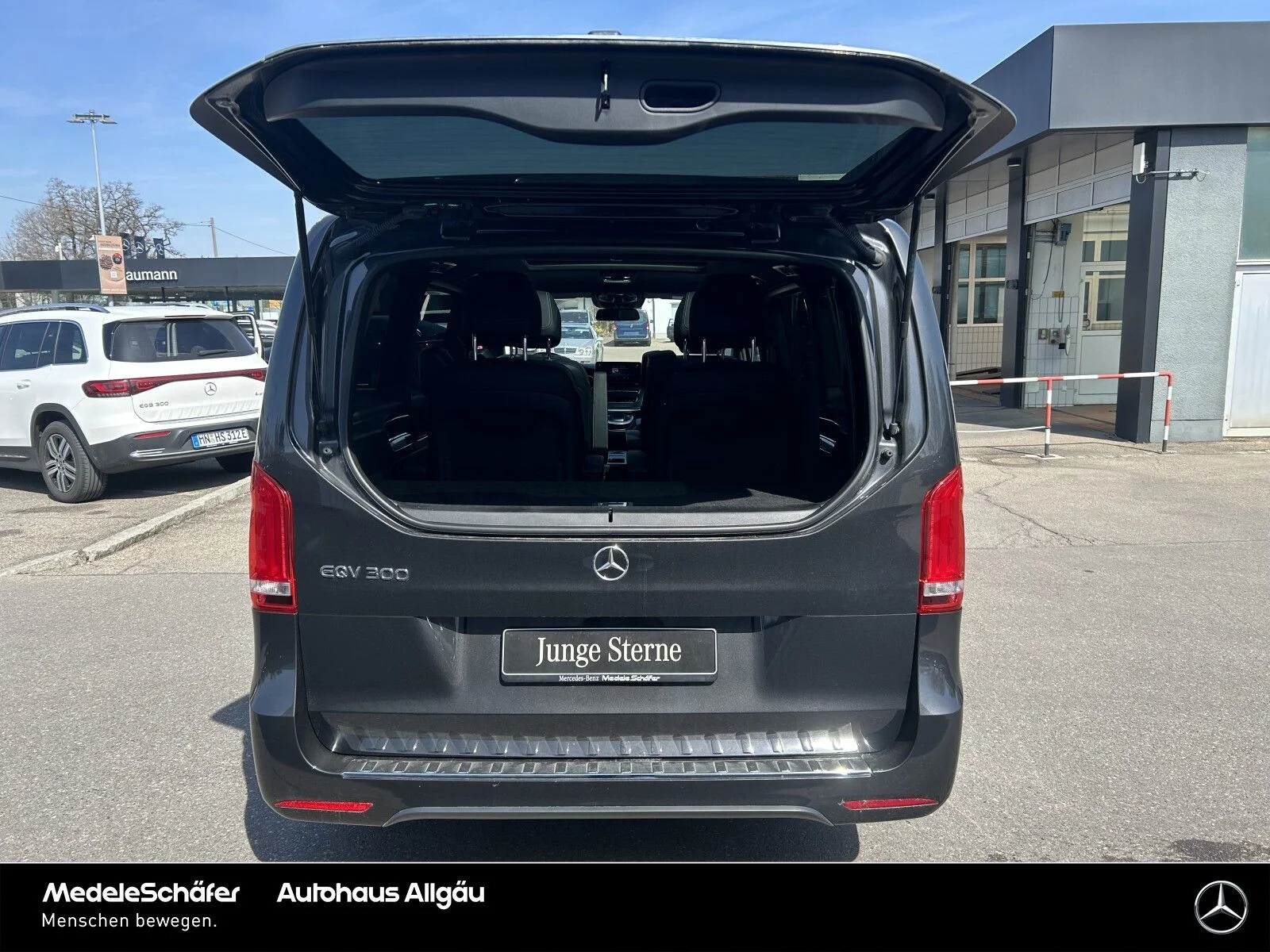 Mercedes-Benz EQV 300 AVANTGARDE L LED