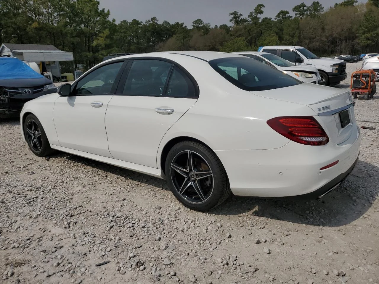 MERCEDES-BENZ E 300 2018