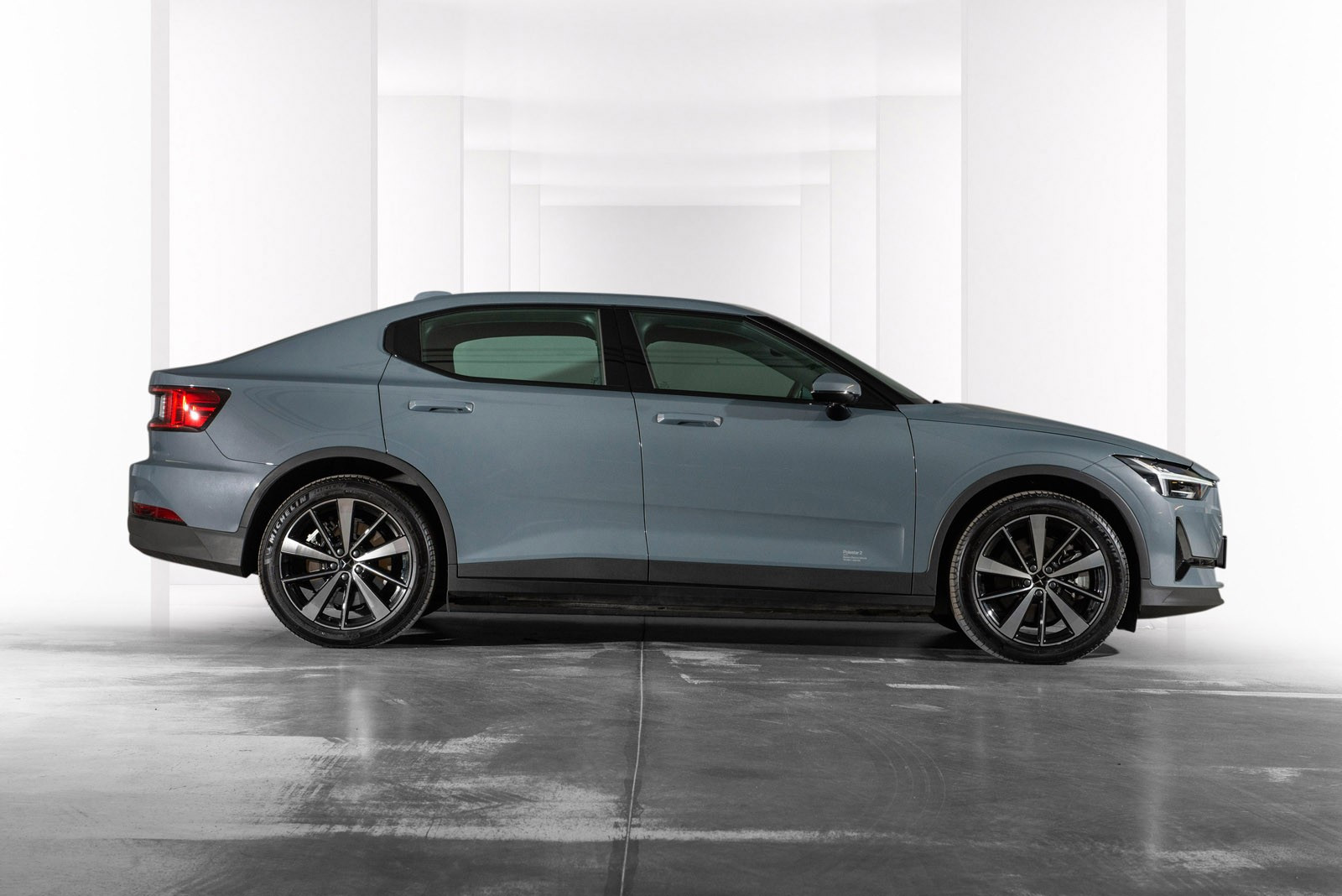 2022 Polestar 2
