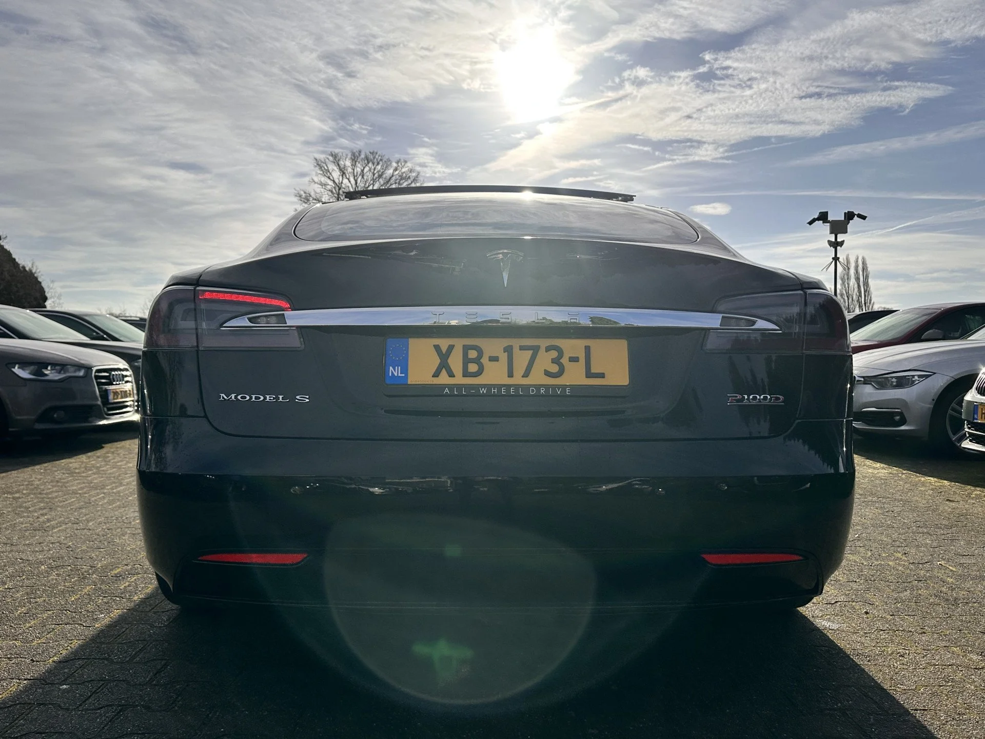 Tesla Model S P100D 100 kWh - AWD - Electric - Automatic - 612 hp - 114.865 km