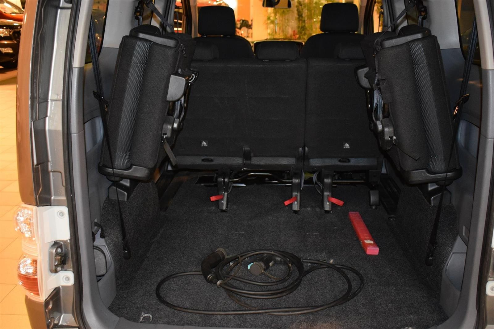 2019 Nissan e-NV