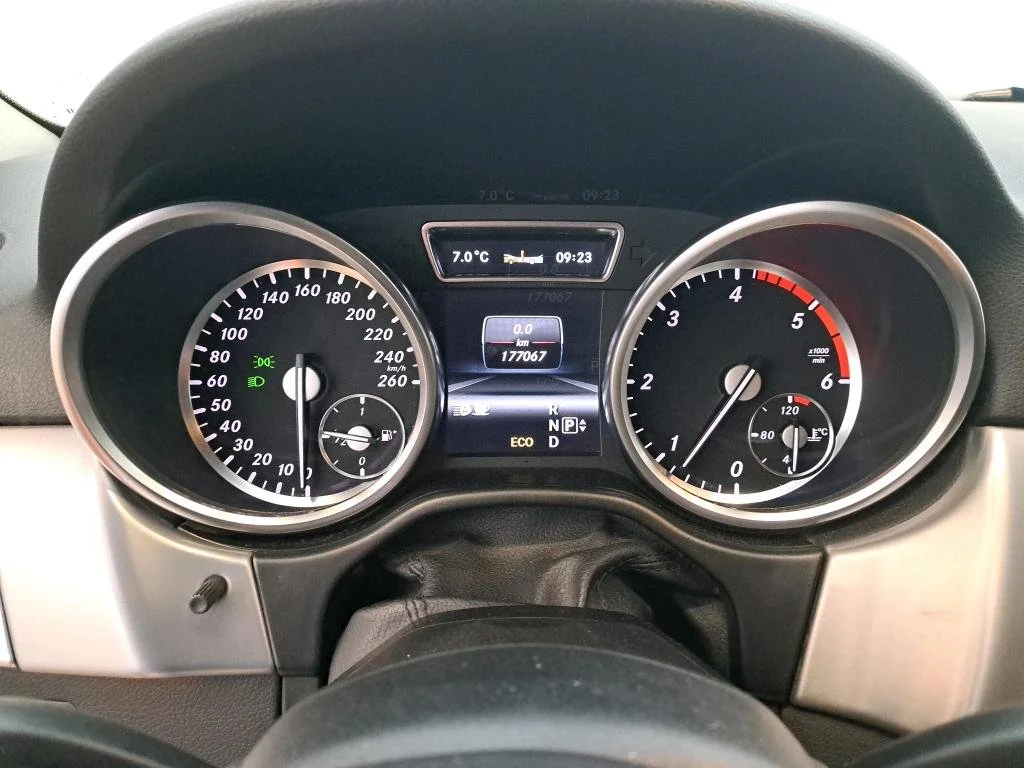Mercedes-Benz ML 350 Sport - 4-Matic - Diesel - Automatic - 258 hp - 177.067 km