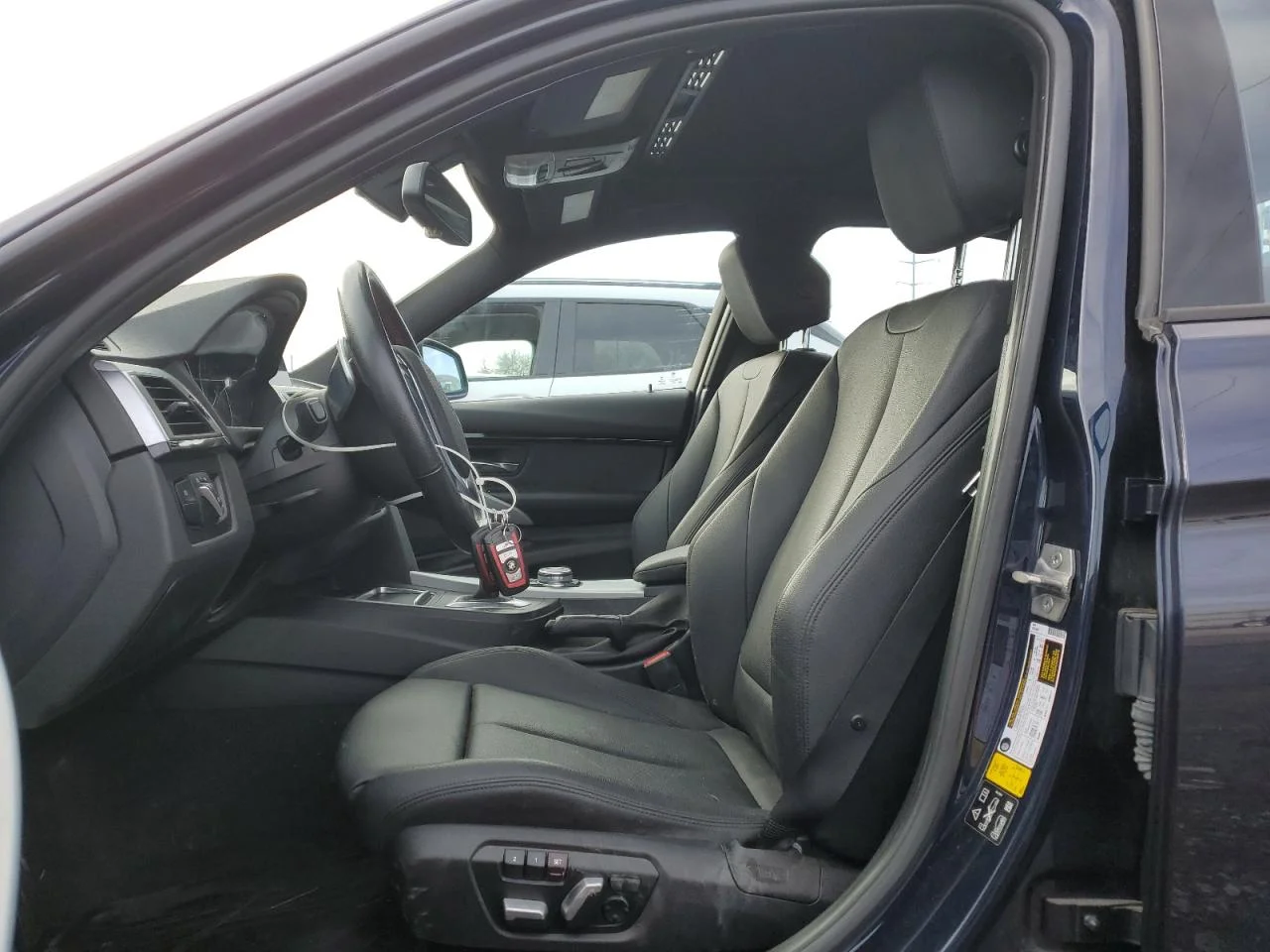BMW 328 XI SULEV 2016