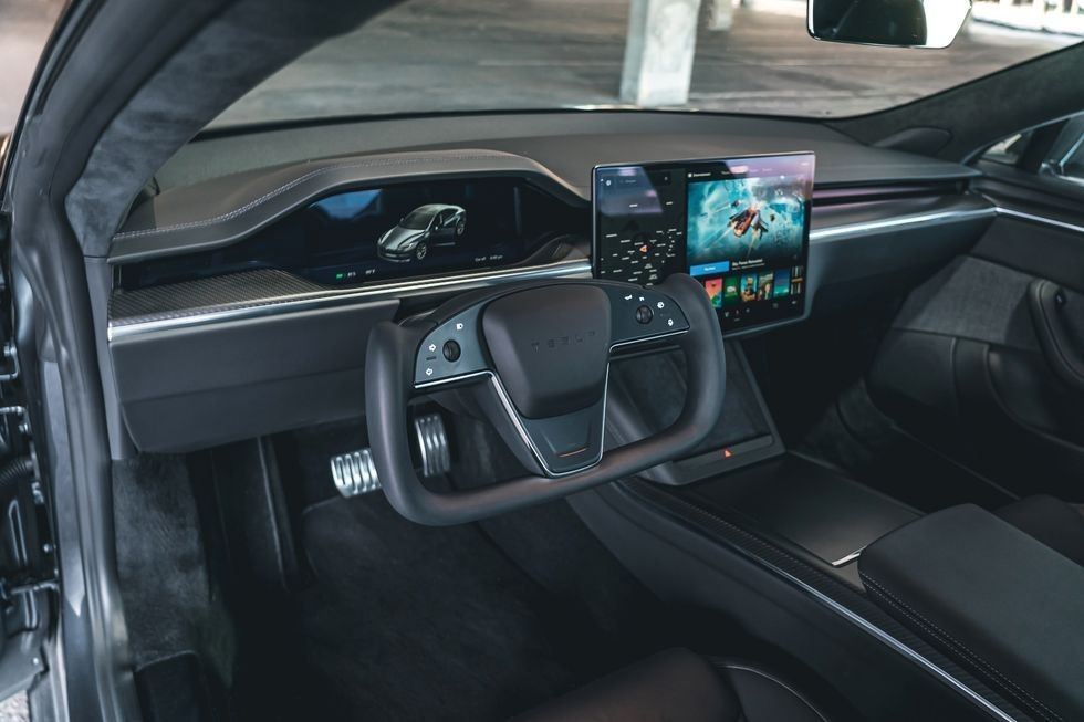 2022 Tesla Model S PLAID