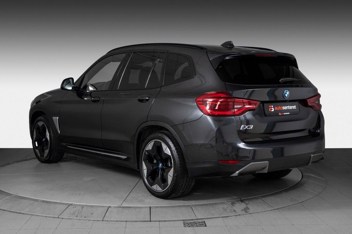 2021 BMW iX3