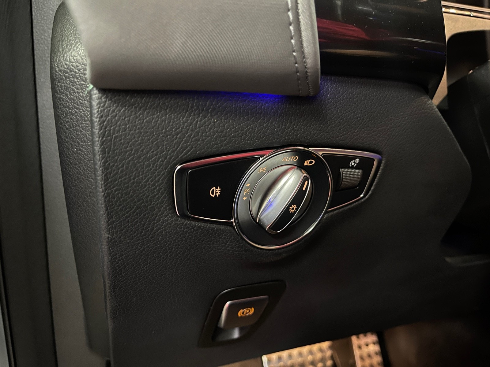 2020 Mercedes-Benz EQC