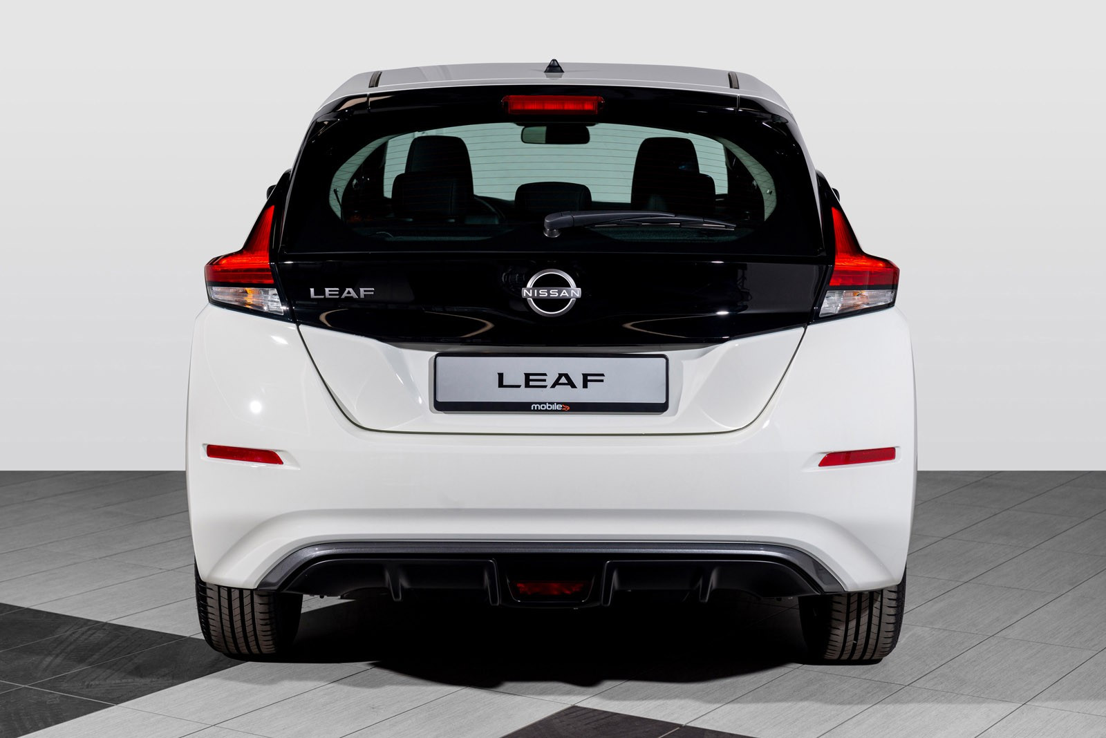 2023 Nissan Leaf