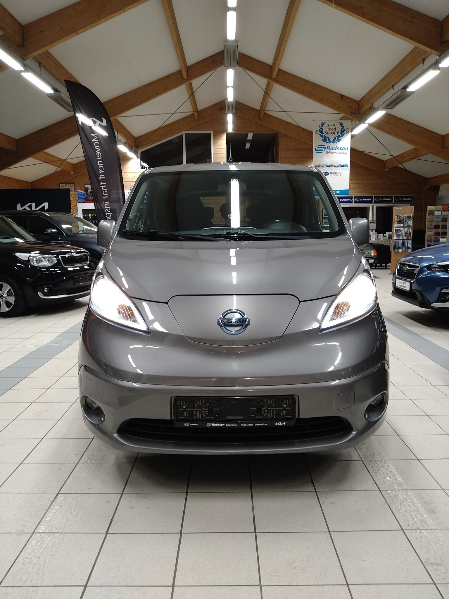 2016 Nissan e-NV