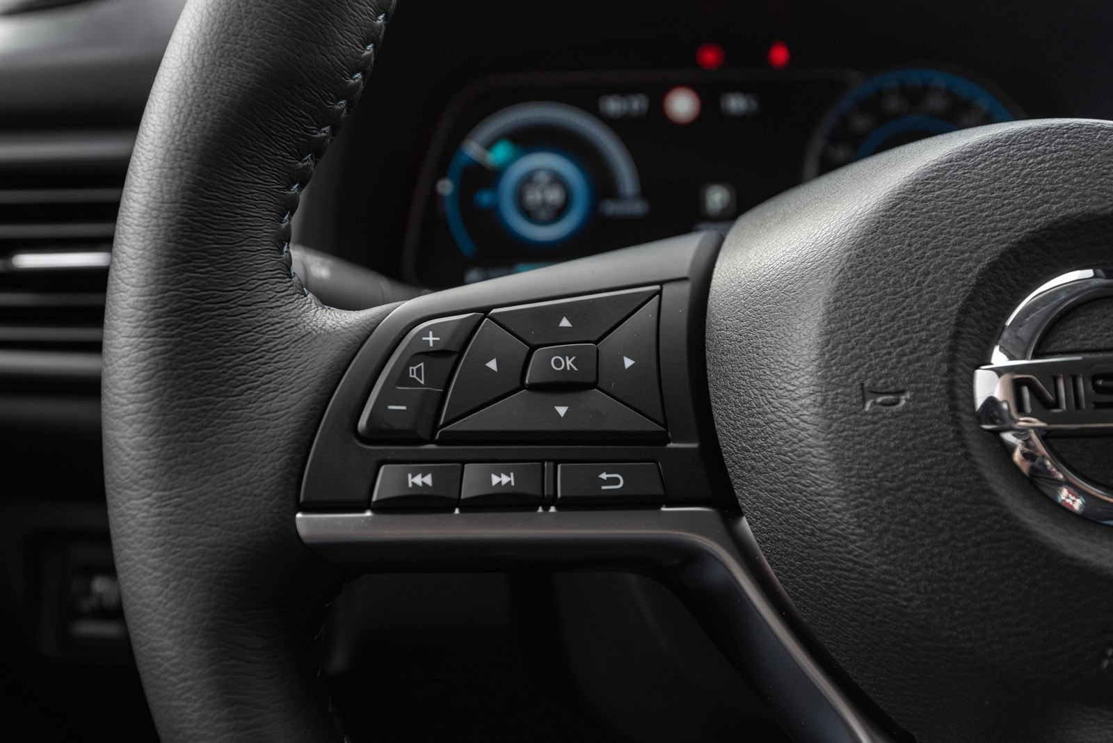 2023 Nissan Leaf
