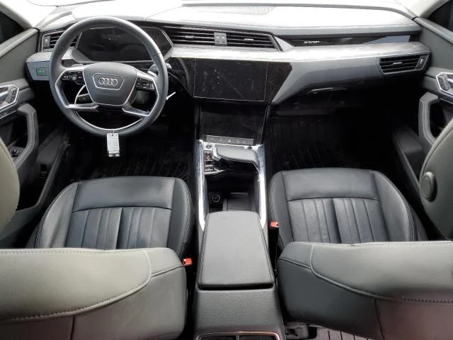 AUDI E-TRON PREMIUM 2022